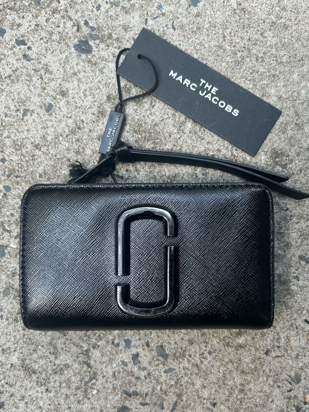 NWT Marc Jacobs Black J Marc Saffiano Leather Continental Wallet Zip Around
